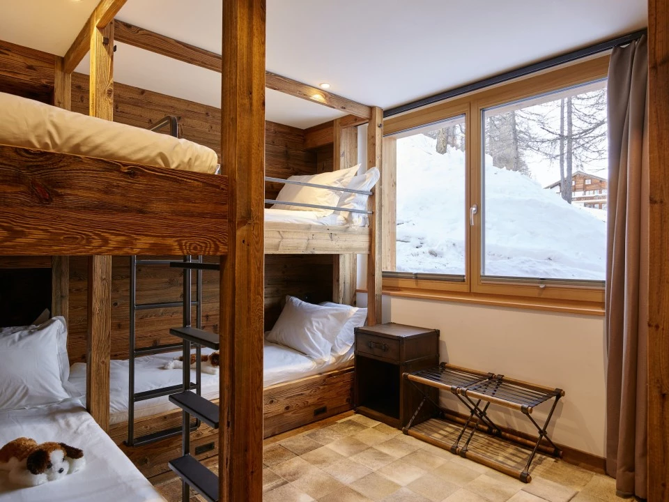 1685631914-Prospectors Luxury real estates Suisse Saas-Fee to rent chalet property Belvédère 30.webp